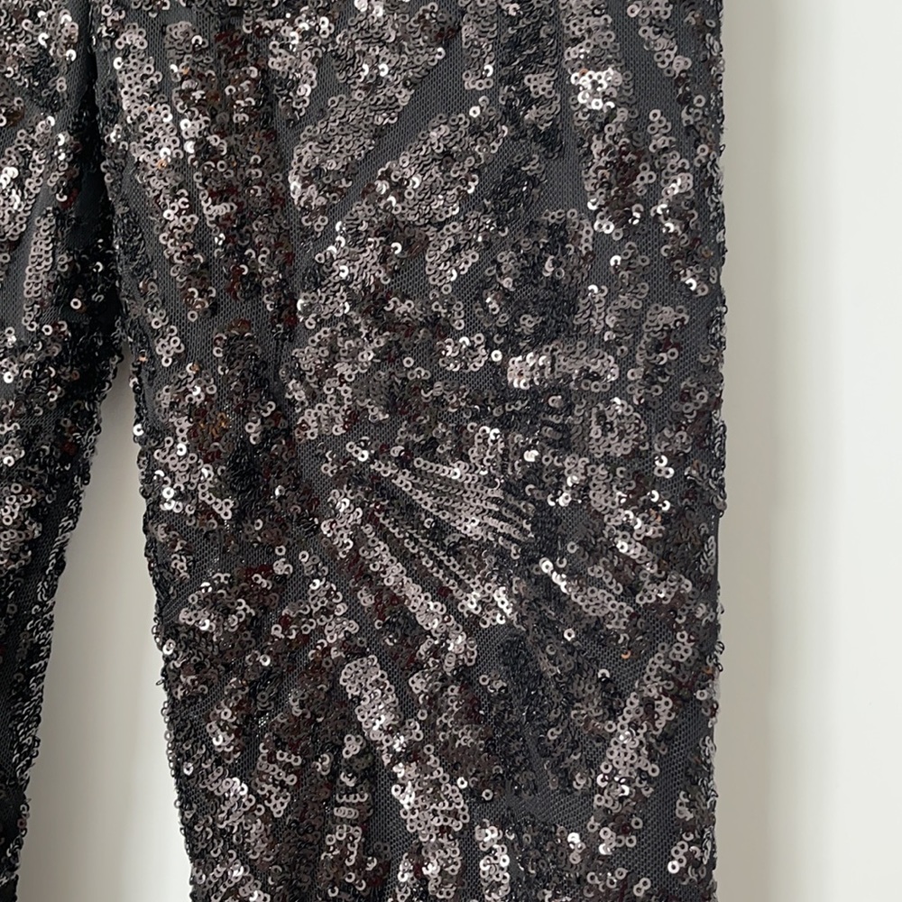 Sequined leggings. - Picture 2 of 3